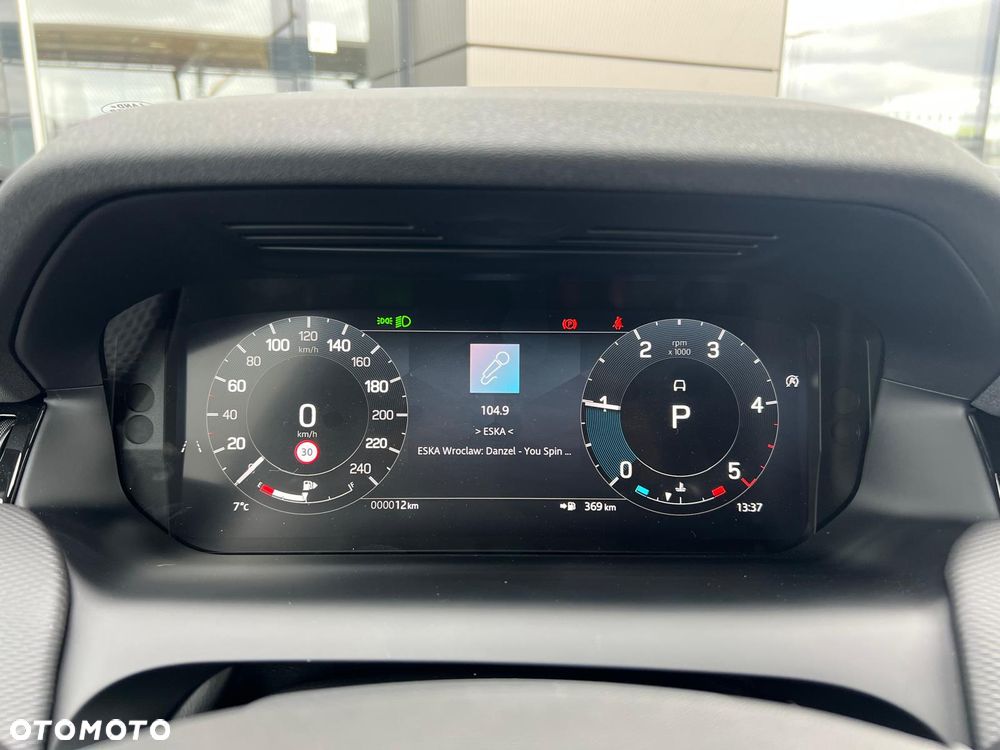 Land Rover Discovery Sport - 17