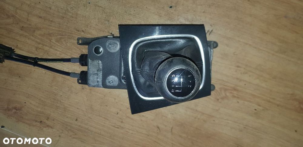 AUDI SEAT SKODA VW LEWAREK ZMIANY BIEGÓW LINKI 1K0711049AS - 1