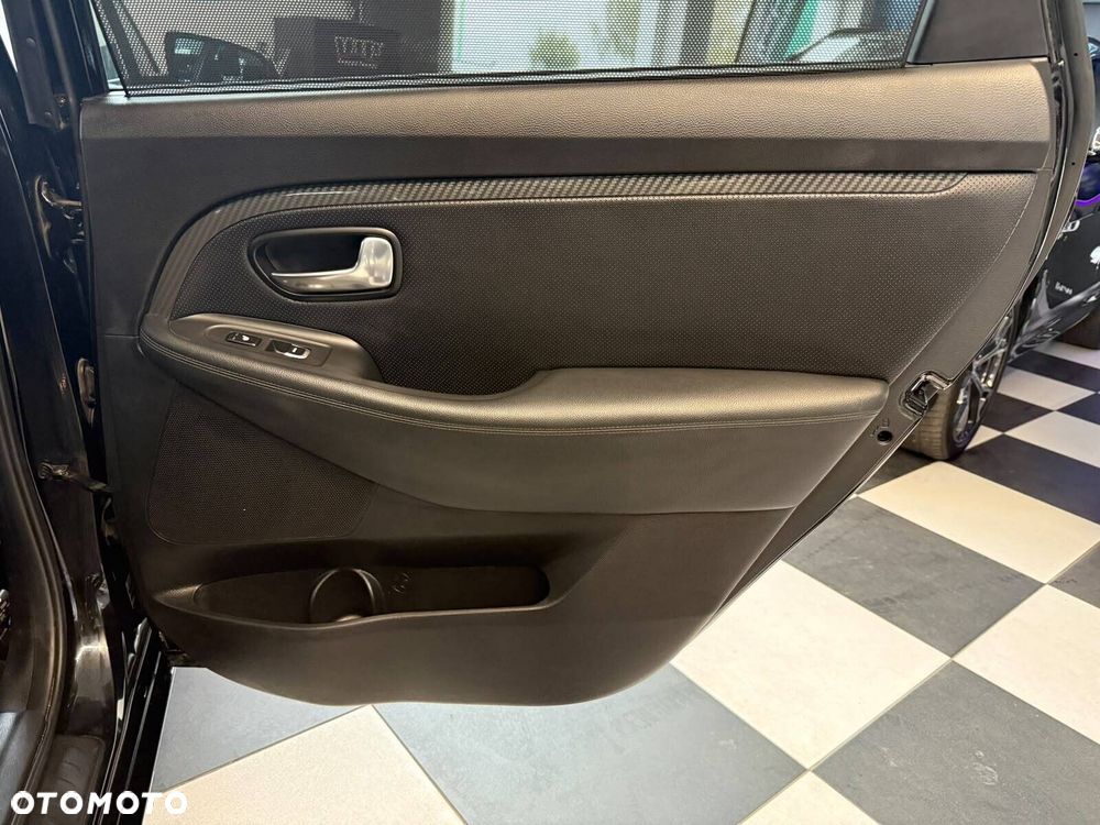 Kia Carens 2017