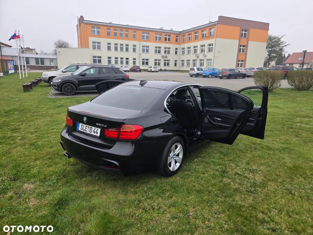 BMW Seria 3 320d Blue Performance Luxury Line - 6