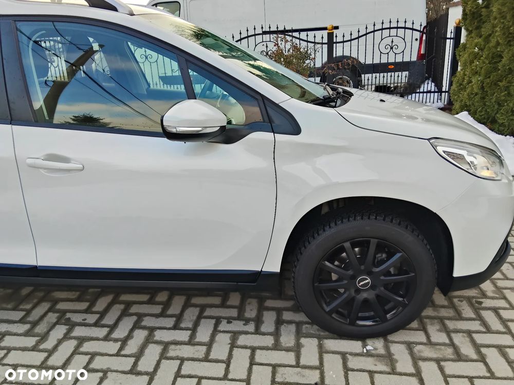 Peugeot 2008 PureTech 82 Allure - 9