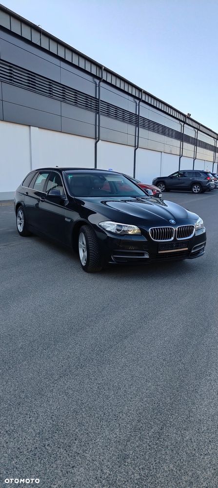BMW Seria 5 525d Luxury Line - 19