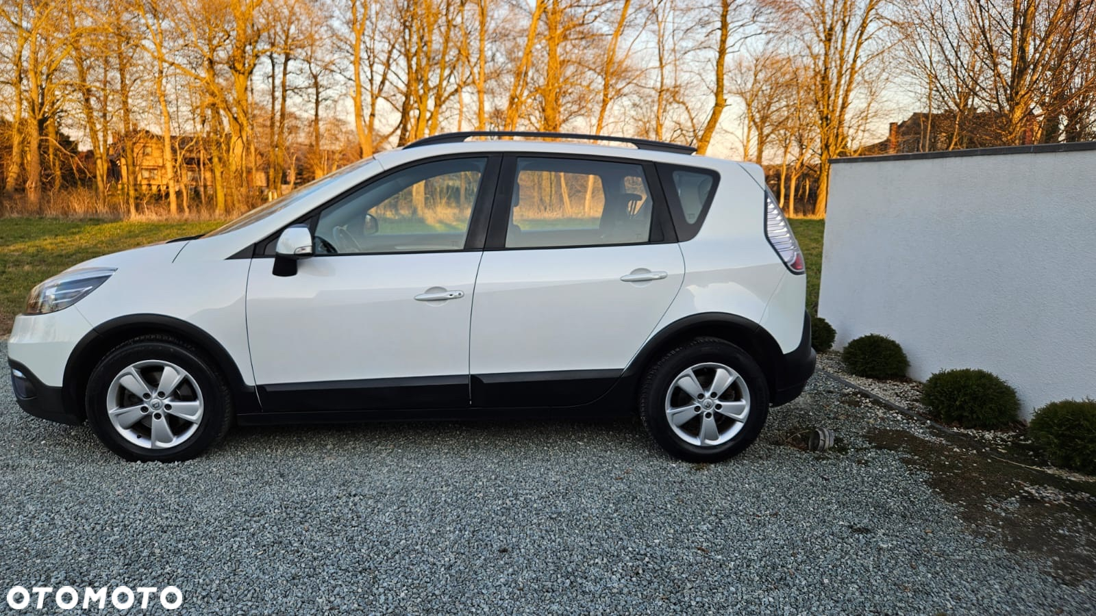 Renault Scenic ENERGY TCe 115 S&S Xmod Paris - 16