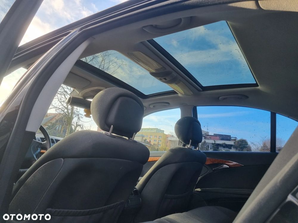 Mercedes-Benz Klasa E - 17