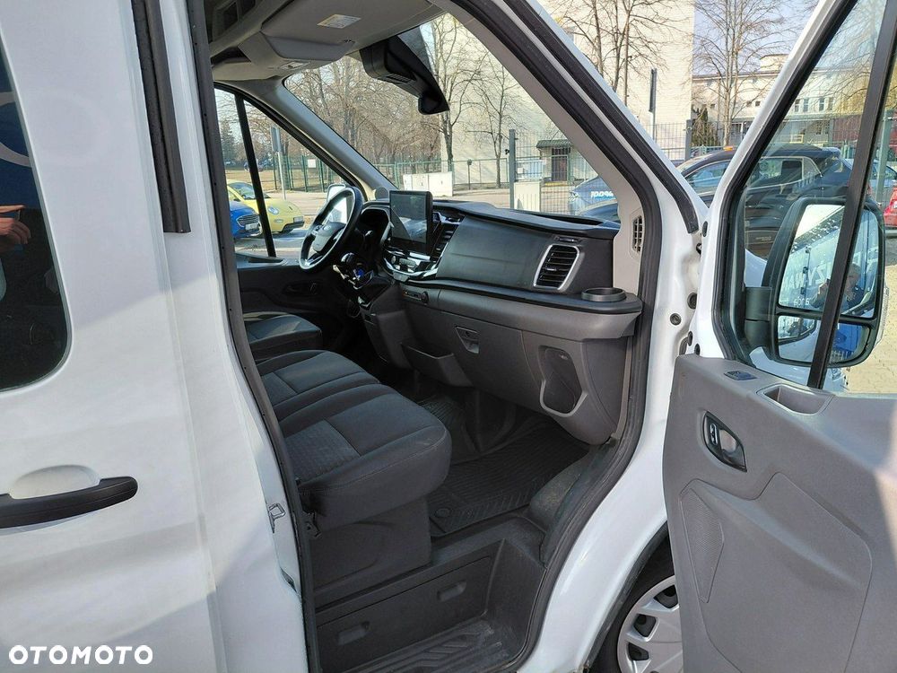 Ford Transit Trend Van 6-osobowy 350 L3H2 2,0 EcoBlue 130KM 4x4 - 22