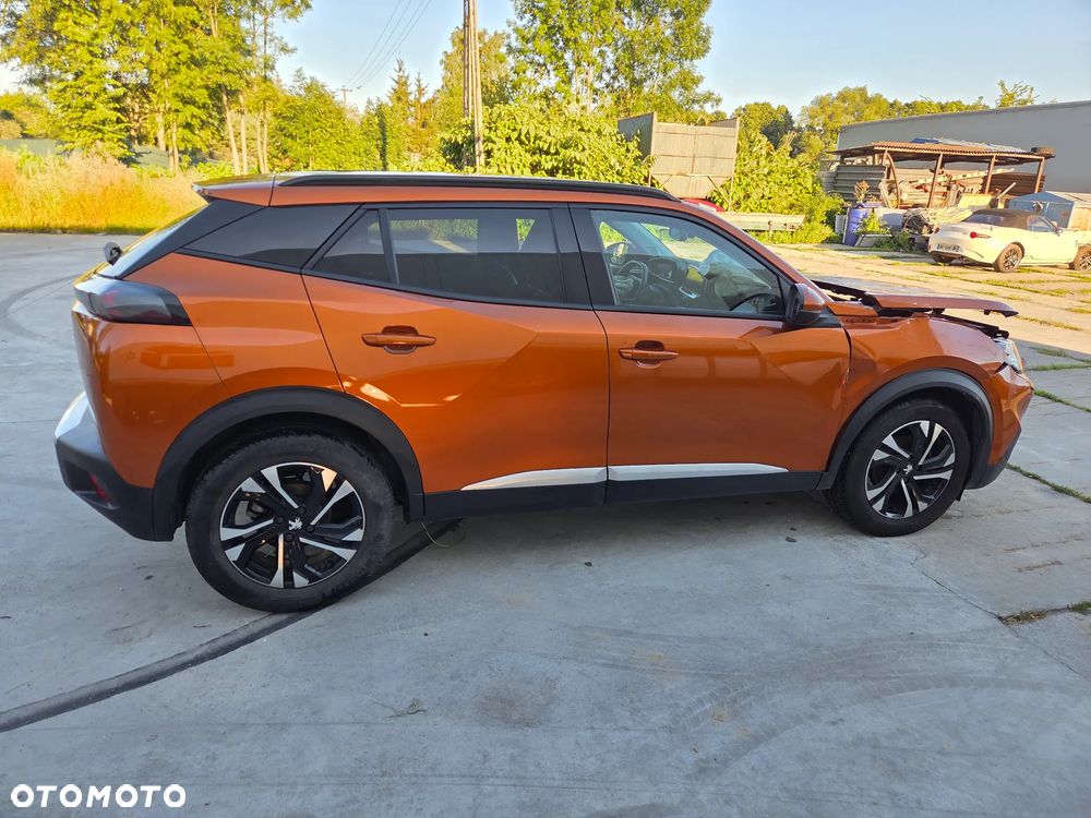 Peugeot 2008 PureTech 130 Allure - 5
