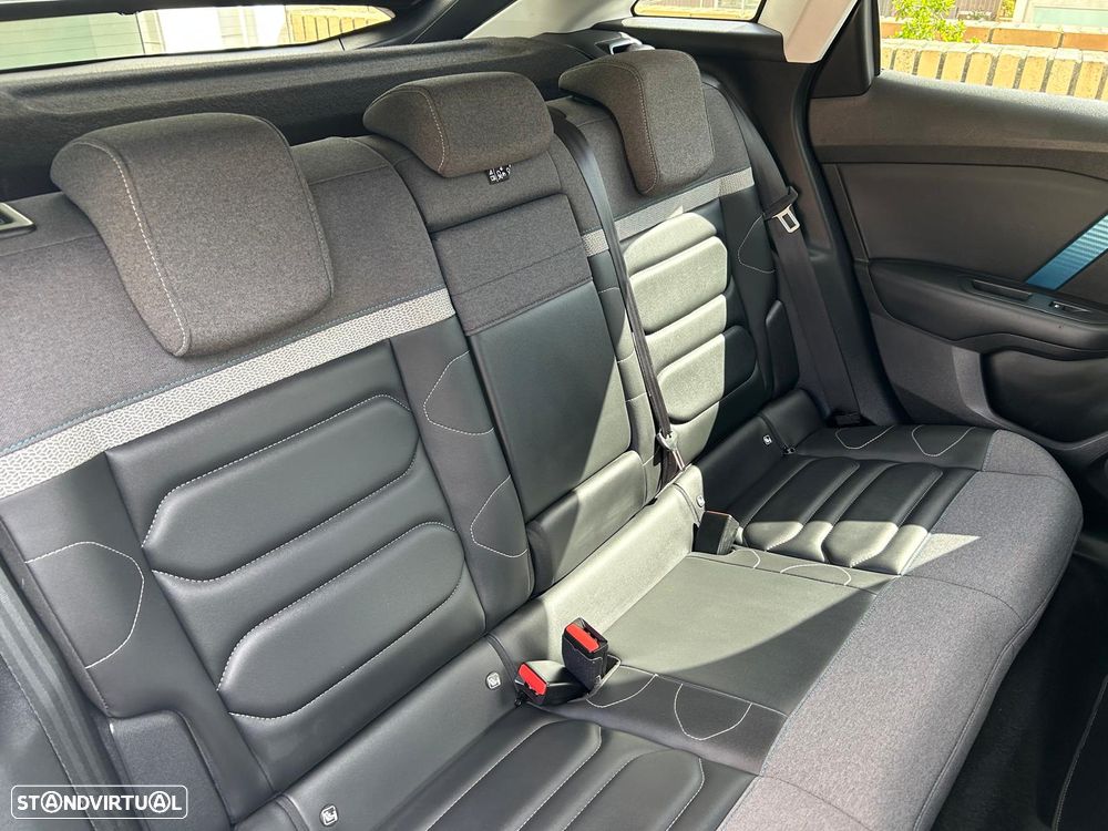 Citroën e-C4 50 kWh Shine - 26