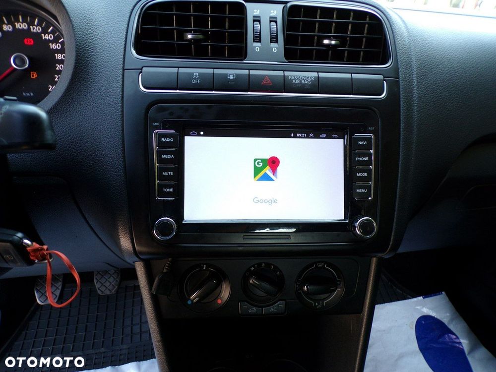 Volkswagen Polo - 21