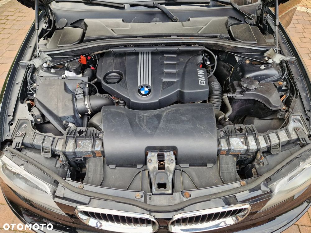 BMW Seria 1 116d DPF - 9