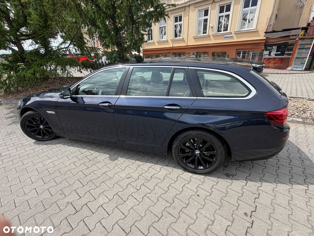 BMW Seria 5 530d xDrive Luxury Line - 11