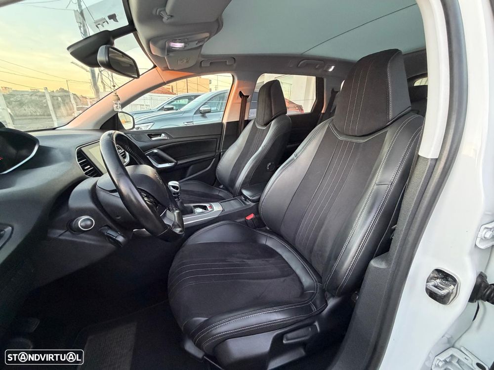 Peugeot 308 SW PureTech 130 Stop & Start Allure - 10