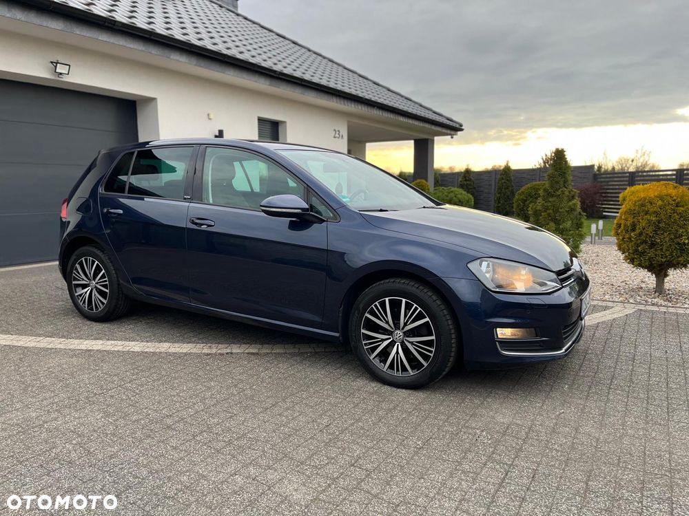Volkswagen Golf 1.6 TDI BlueMotion Technology Allstar - 19