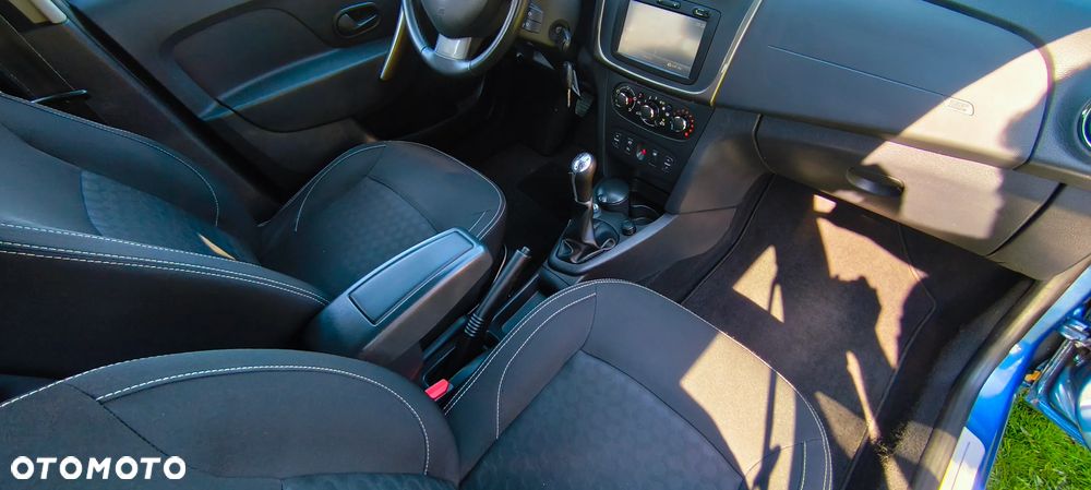 Dacia Logan 1.2 16V 75 Ambiance - 14