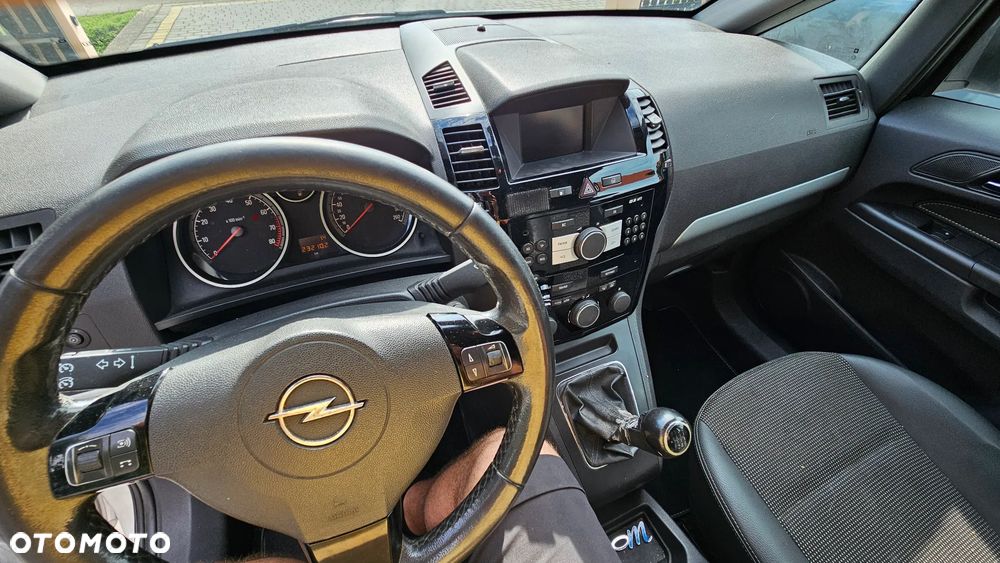 Opel Zafira 1.6 Edition - 27
