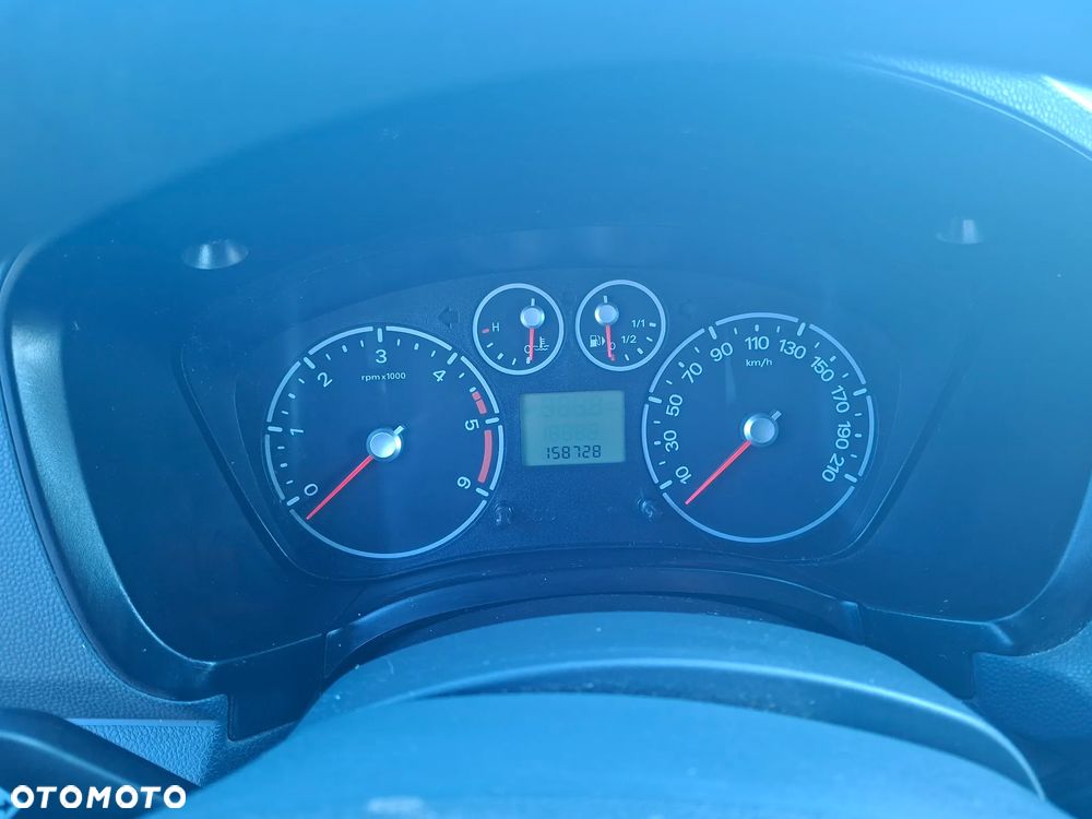 Ford Transit Connect - 27