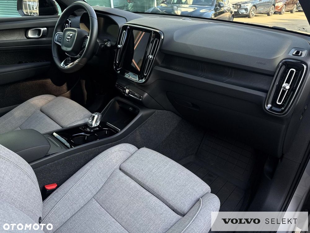Volvo XC 40 - 11