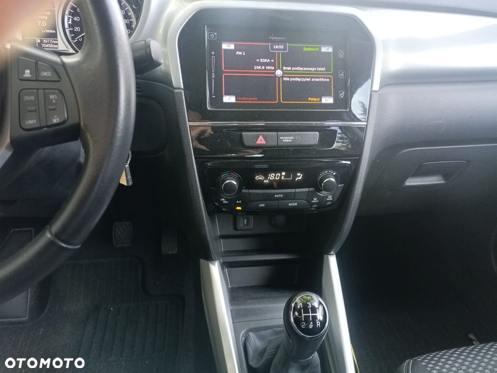 Suzuki Vitara 1.6 (4x4) Allgrip Comfort+ - 25