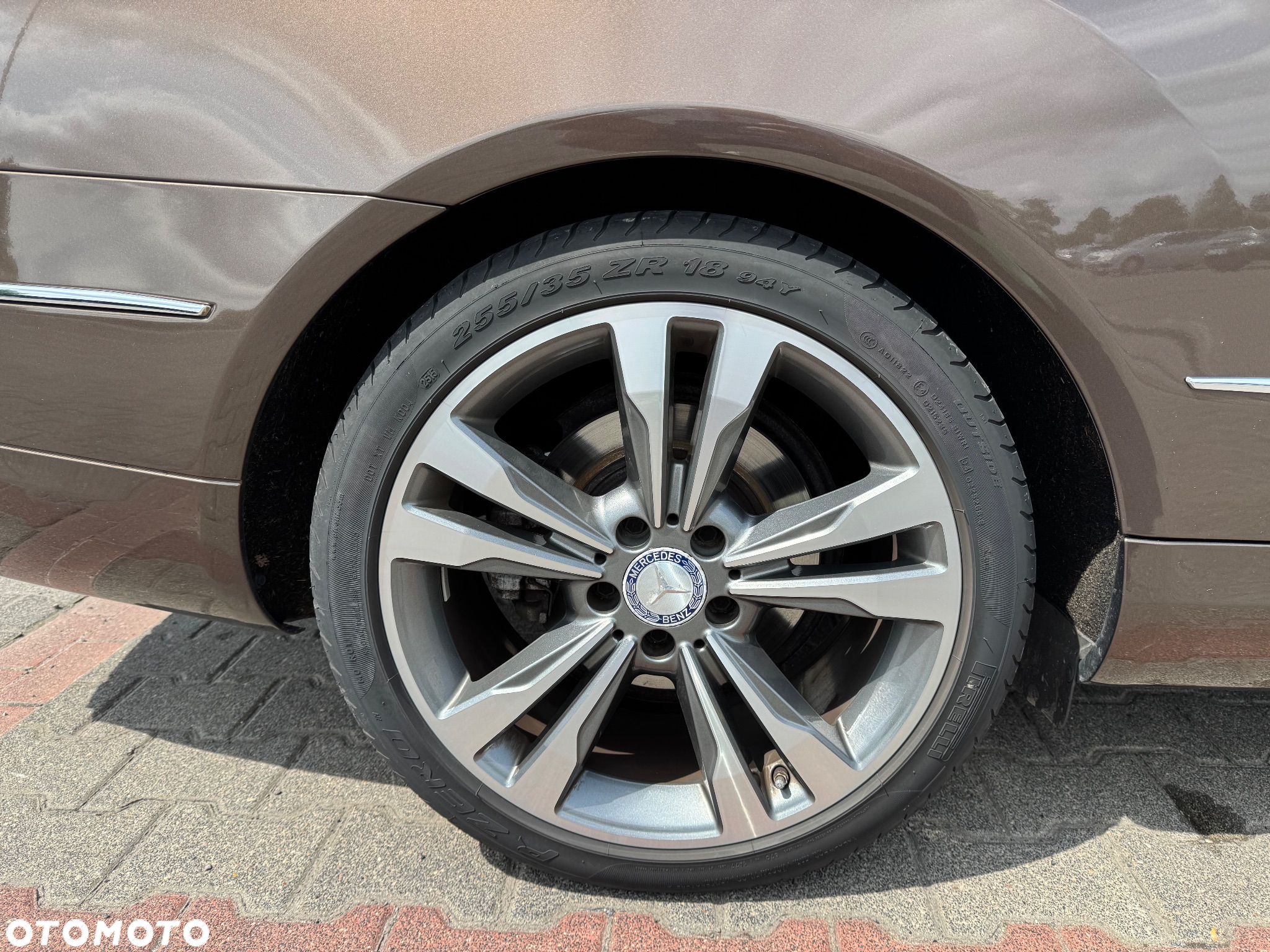 Mercedes-Benz Klasa E 200 Coupe 7G-TRONIC - 16