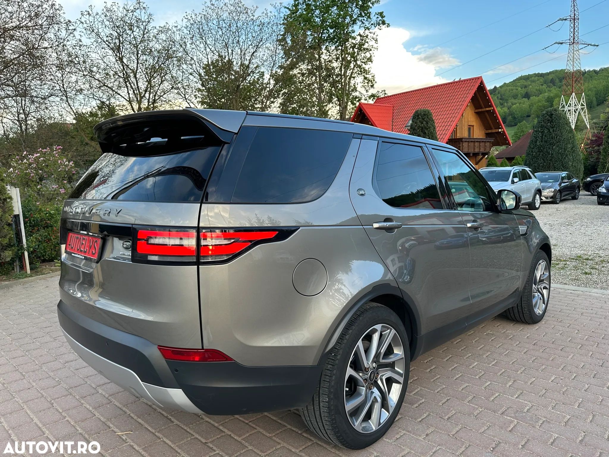 Land Rover Discovery 3.0 L TD6 HSE Luxury - 1