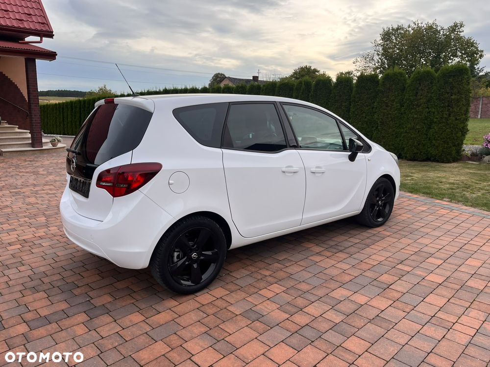 Opel Meriva 1.4 T Cosmo - 15