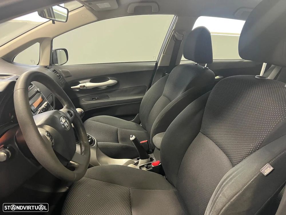 Toyota Auris 1.33 VVT-i ACtive - 5
