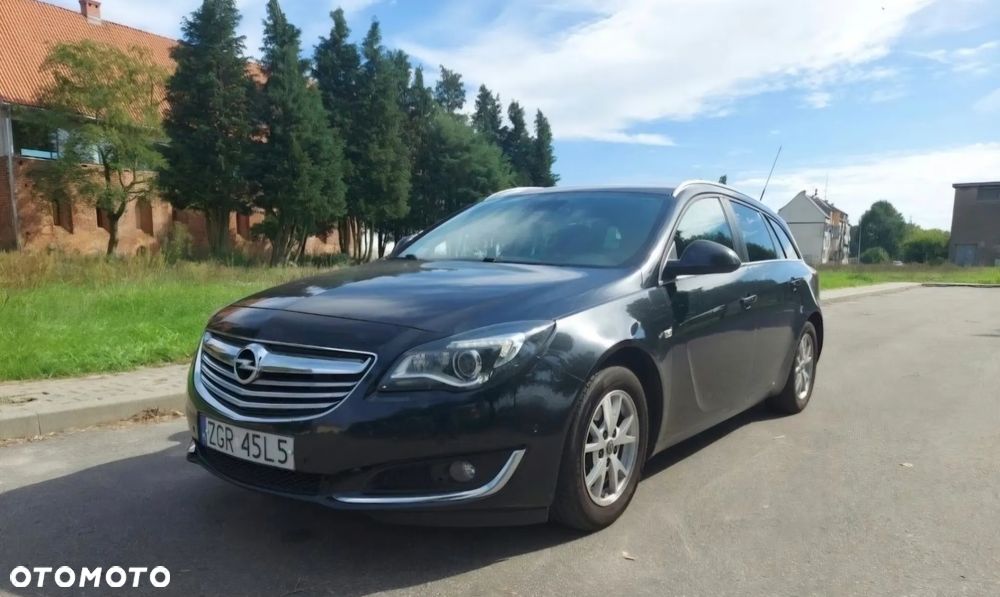 Opel Insignia - 1