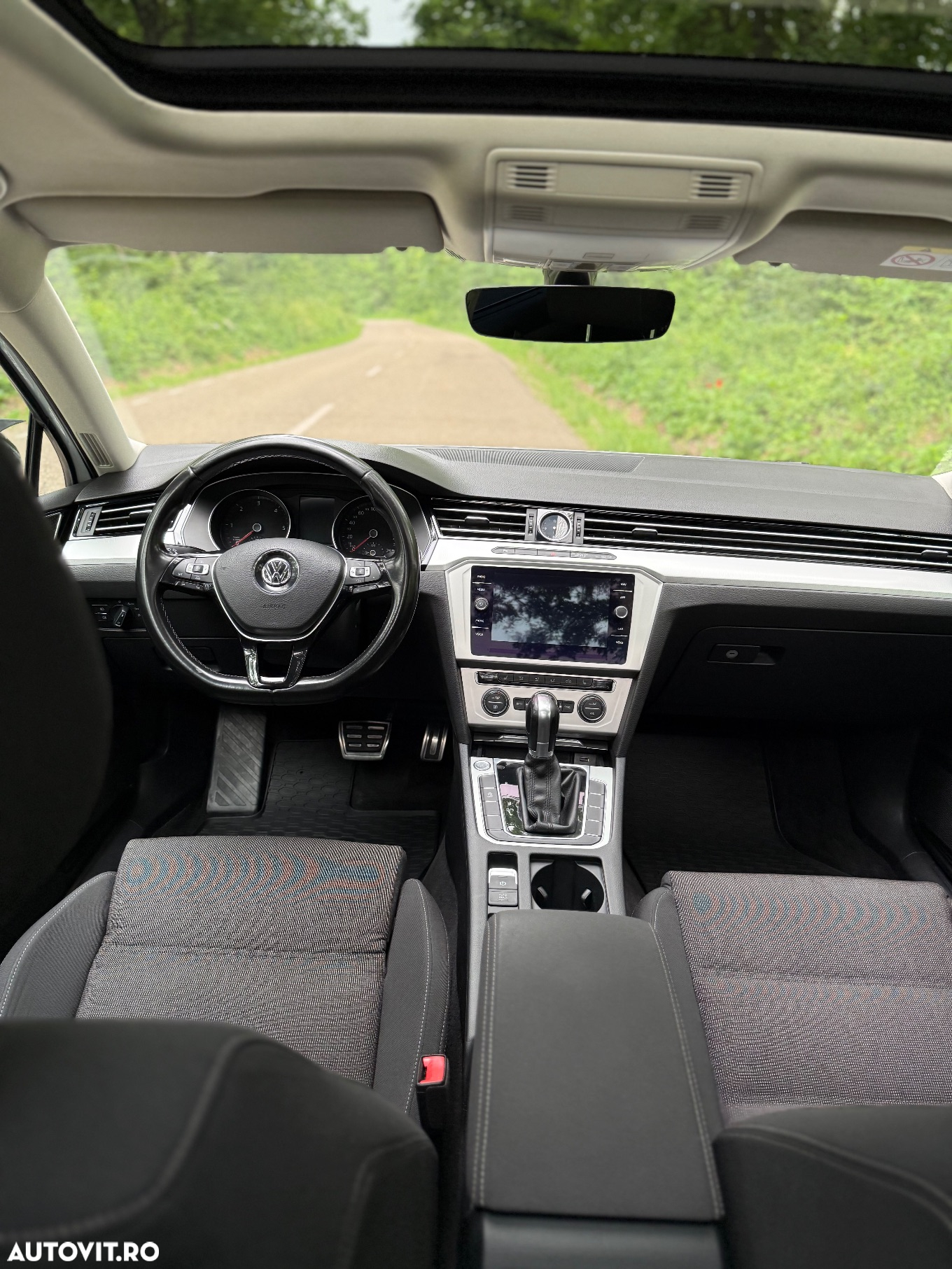 Volkswagen Passat Variant 2.0 TDI DSG Comfortline - 3