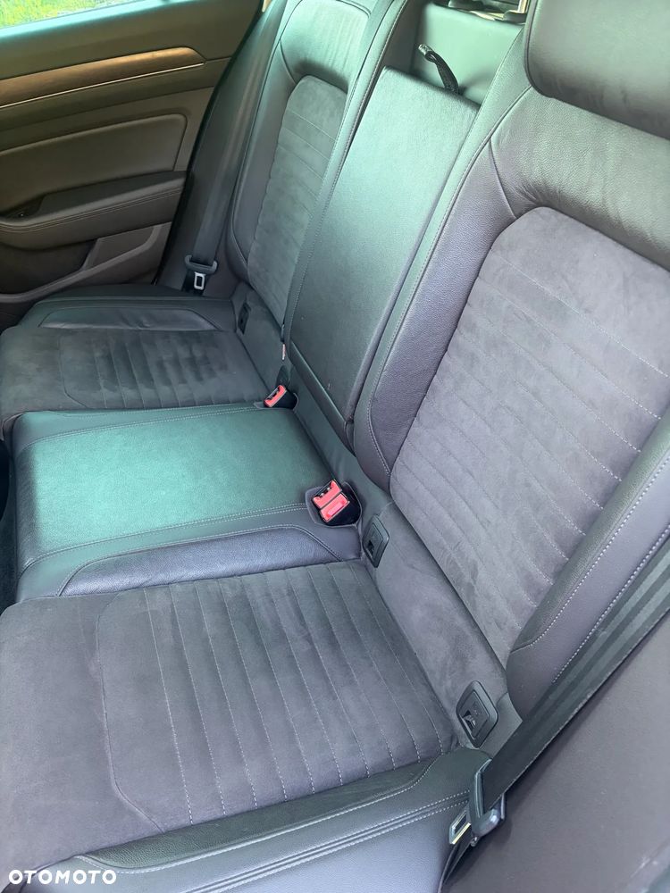 Volkswagen Passat 2.0 TDI BMT 4Mot Highline DSG - 17