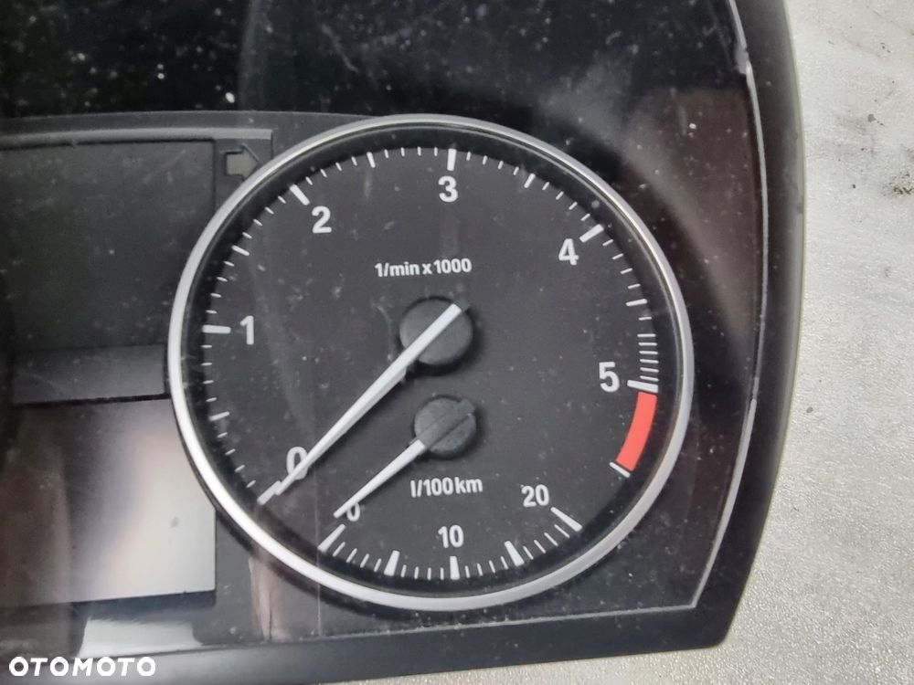 LICZNIK BMW X1 E84 LCI 2.0 D 9283815 - 3