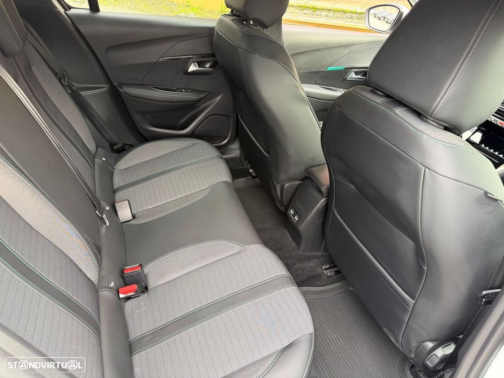 Peugeot e-208 50 kWh Allure Pack - 23