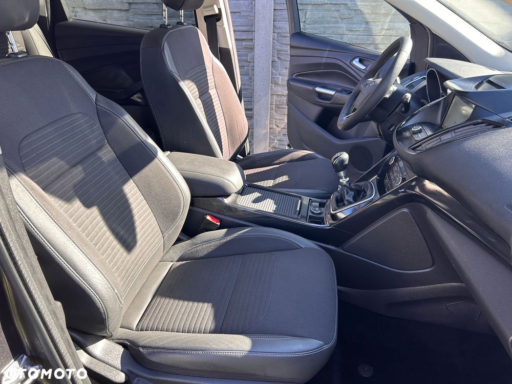 Ford Kuga 1.5 EcoBoost 2x4 Individual - 21