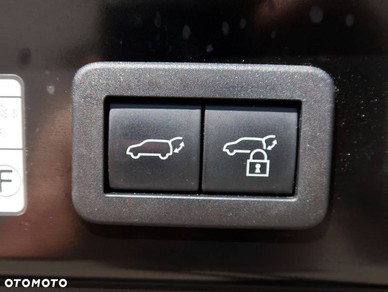 Toyota Corolla Cross 2.0 Hybrid Comfort - 26