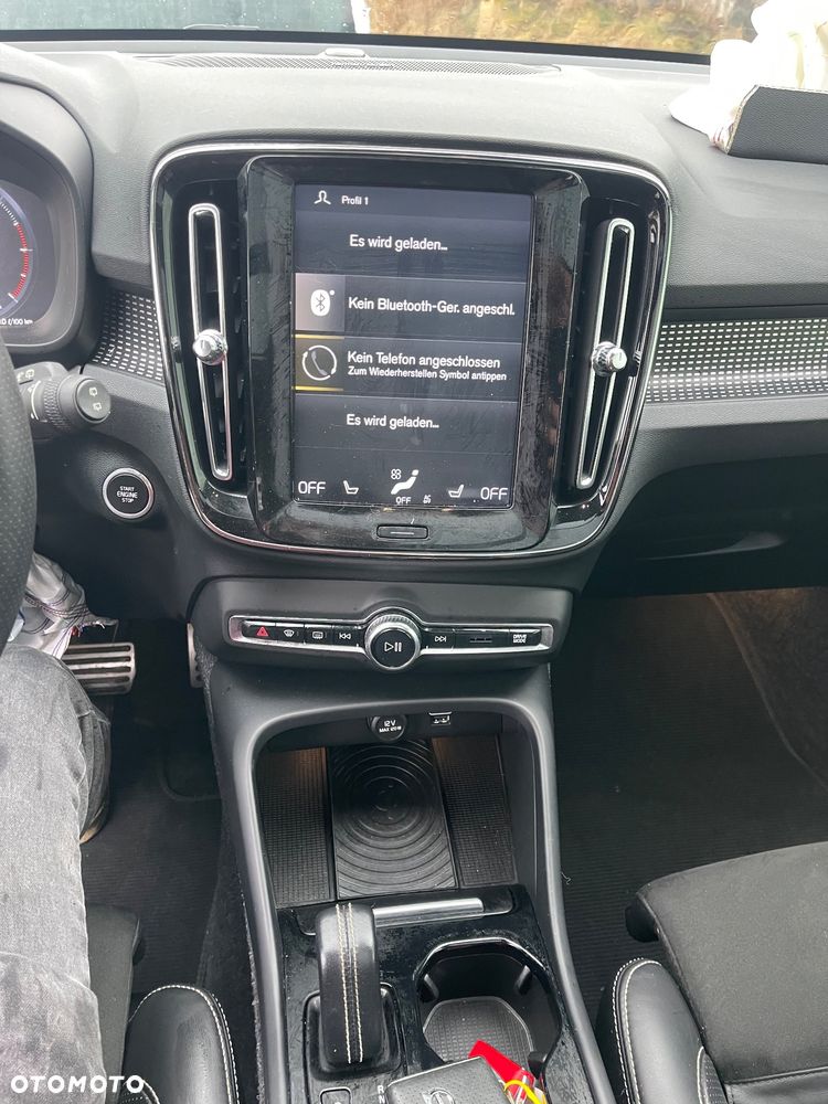 Volvo XC 40 D4 AWD Geartronic R-Design - 10