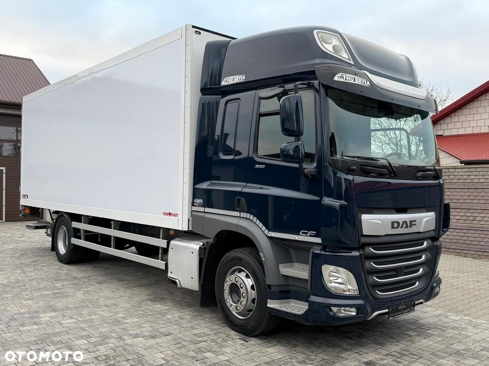 DAF CF 300 / E6 / ACC / SILNIK 10 837 cm3 / IZOTERMA+ WINDA/ 18 PALET  / 2020ROK / RETARDER / SPROWADZONY / JAK NOWA - 2