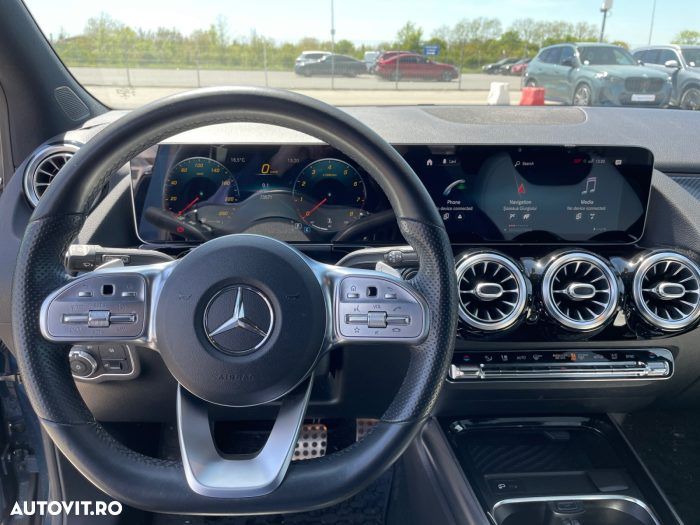 Mercedes-Benz B 200 7G-DCT AMG Line - 9