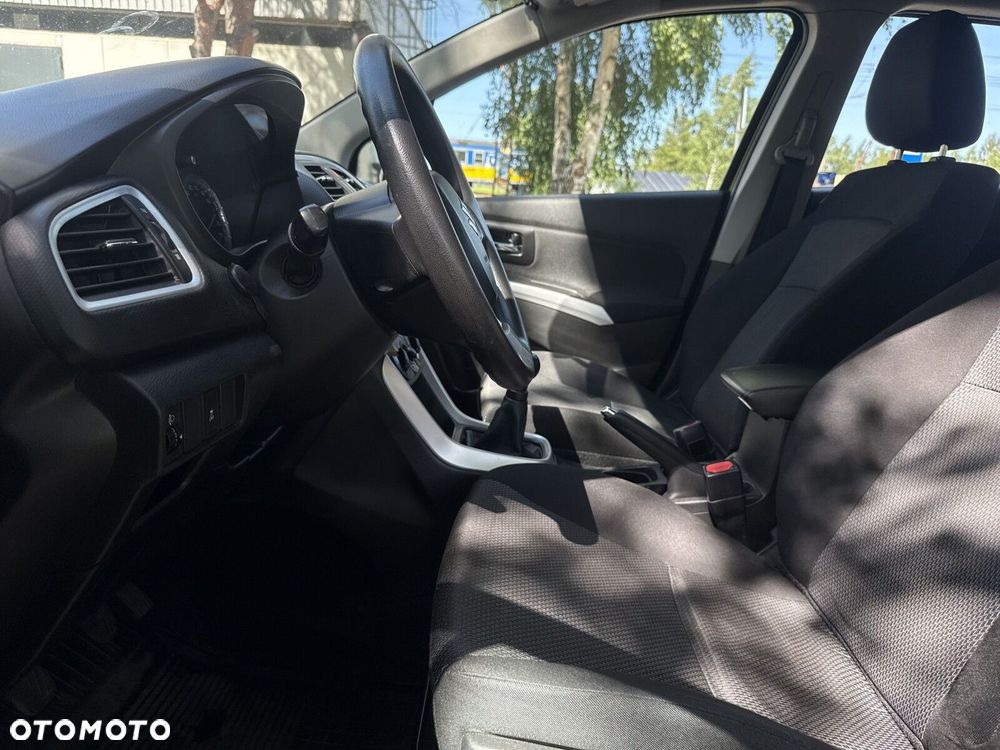 Suzuki SX4 S-Cross 1.6 Comfort - 13