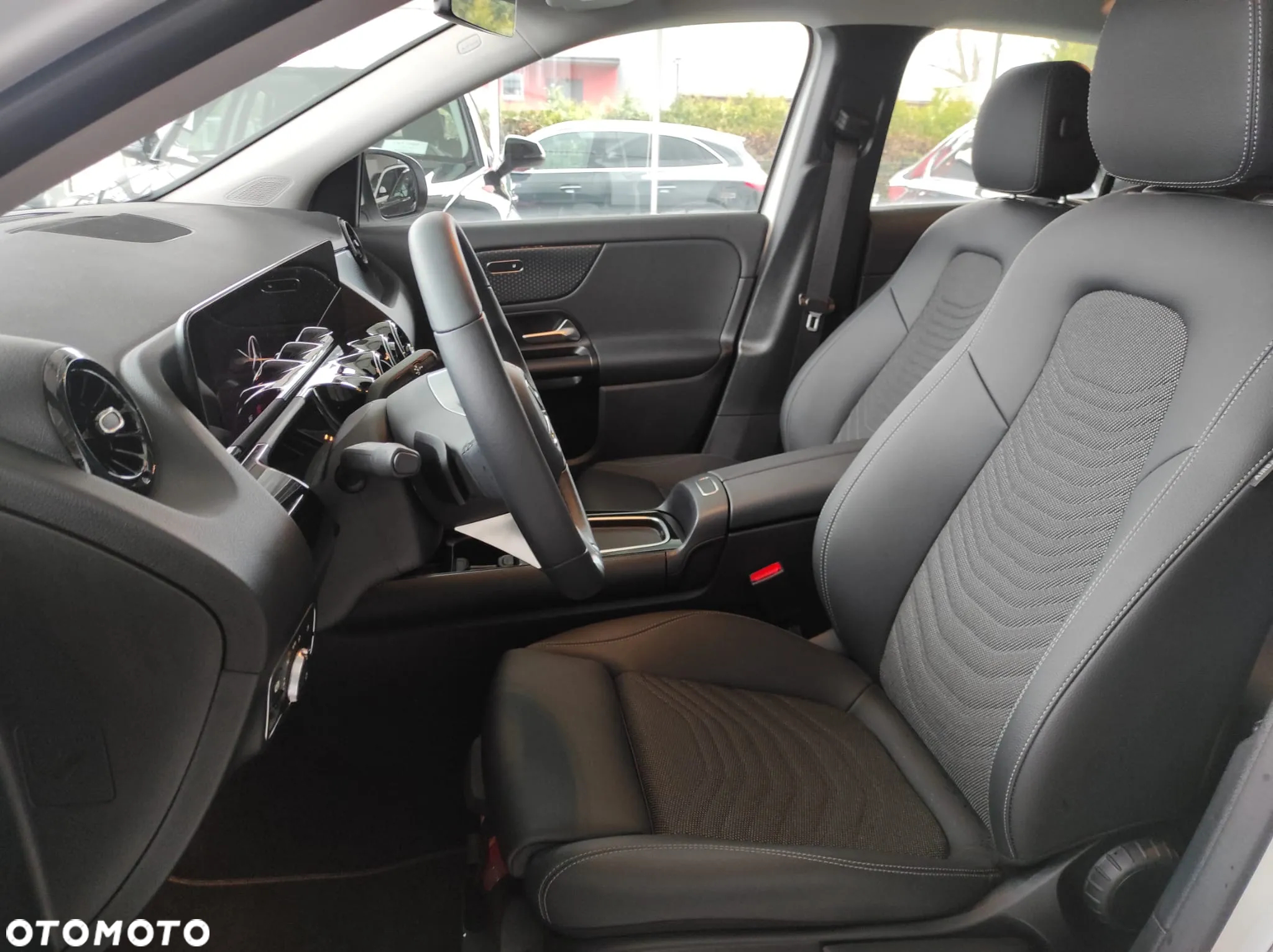 Mercedes-Benz GLA 200 Style - 21