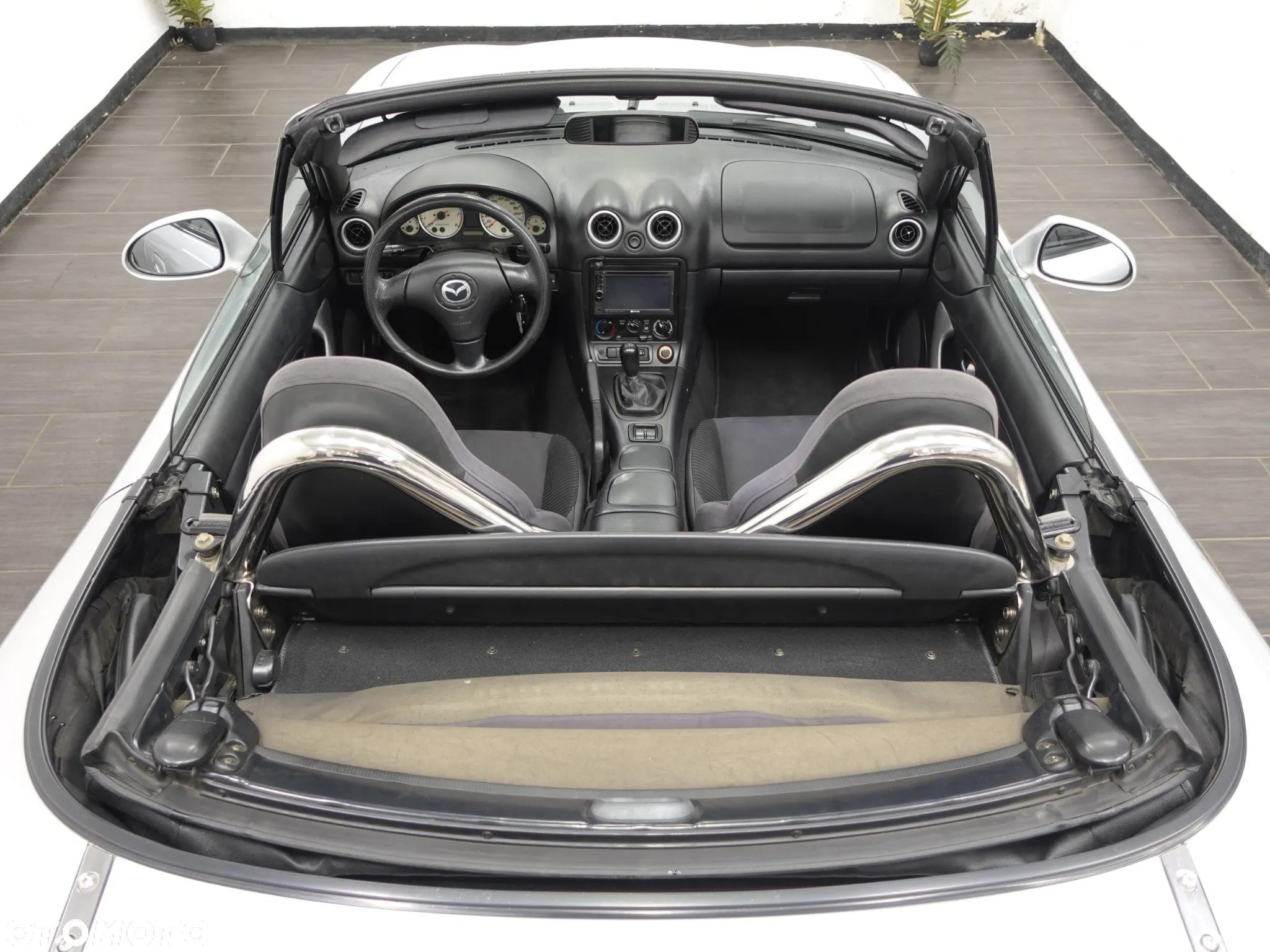 Mazda MX-5 1.6i 16V - 28