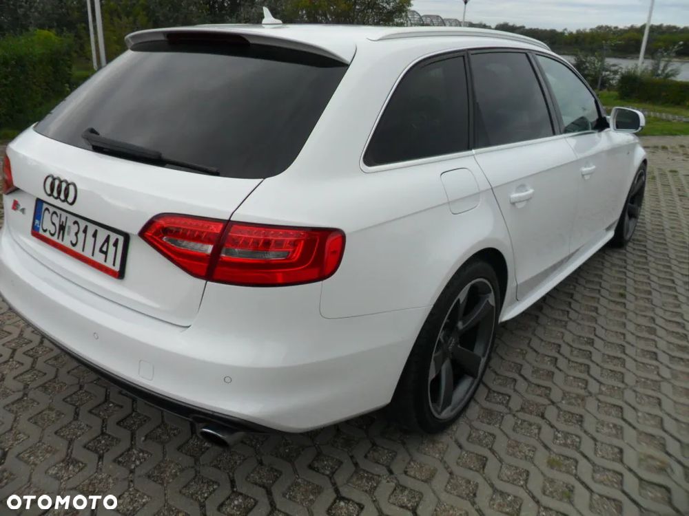 Audi A4 Avant 1.8 TFSI S line Sportpaket - 5