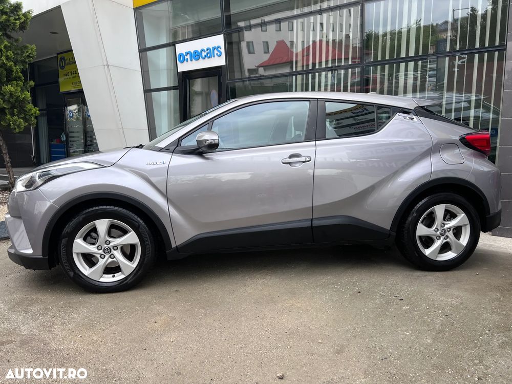 Toyota C-HR - 16
