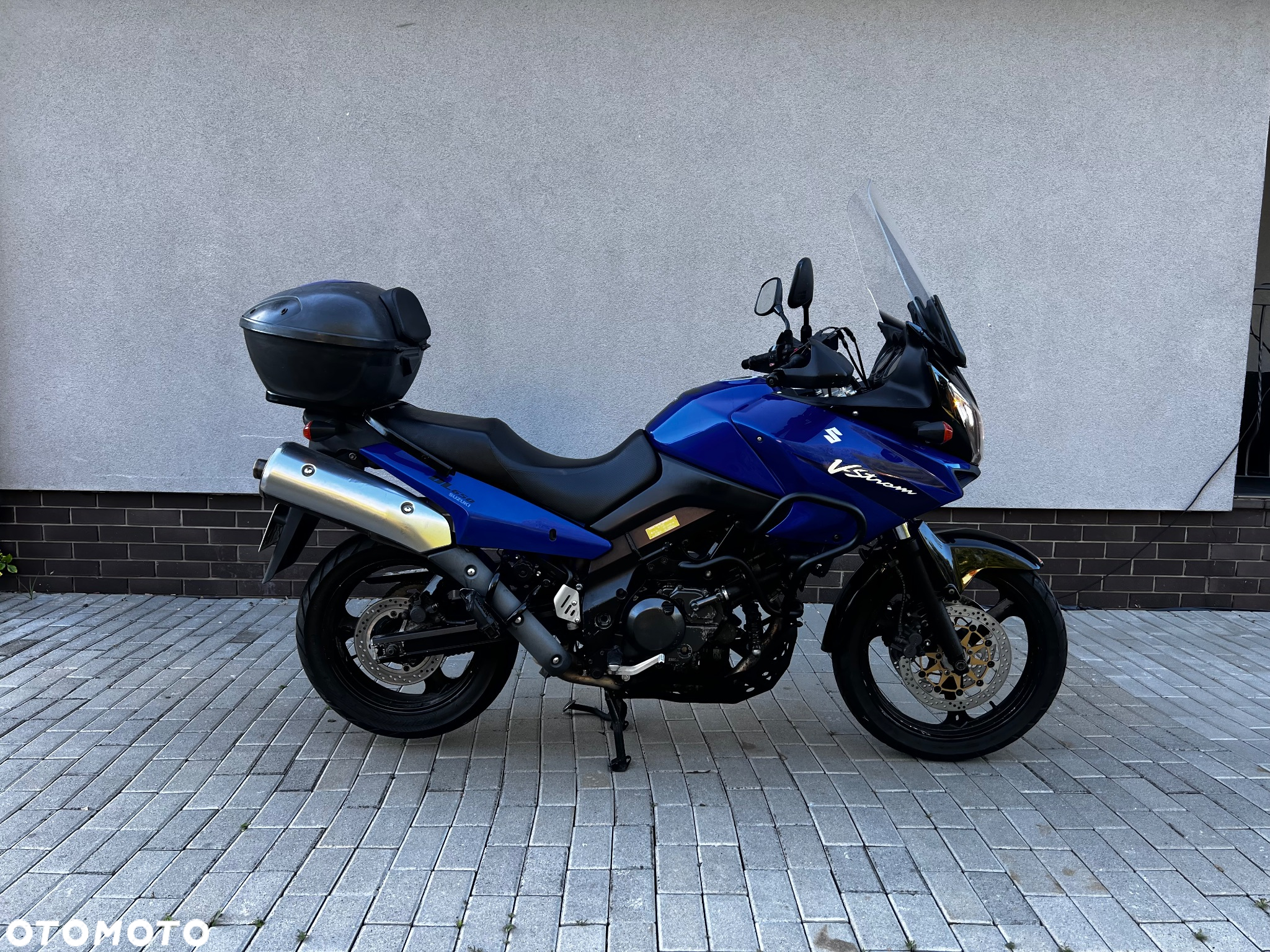 Suzuki DL - 2
