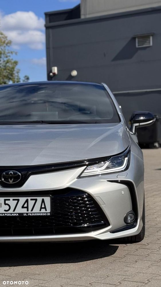 Toyota Corolla 1.8 Hybrid GR Sport Dynamic - 26