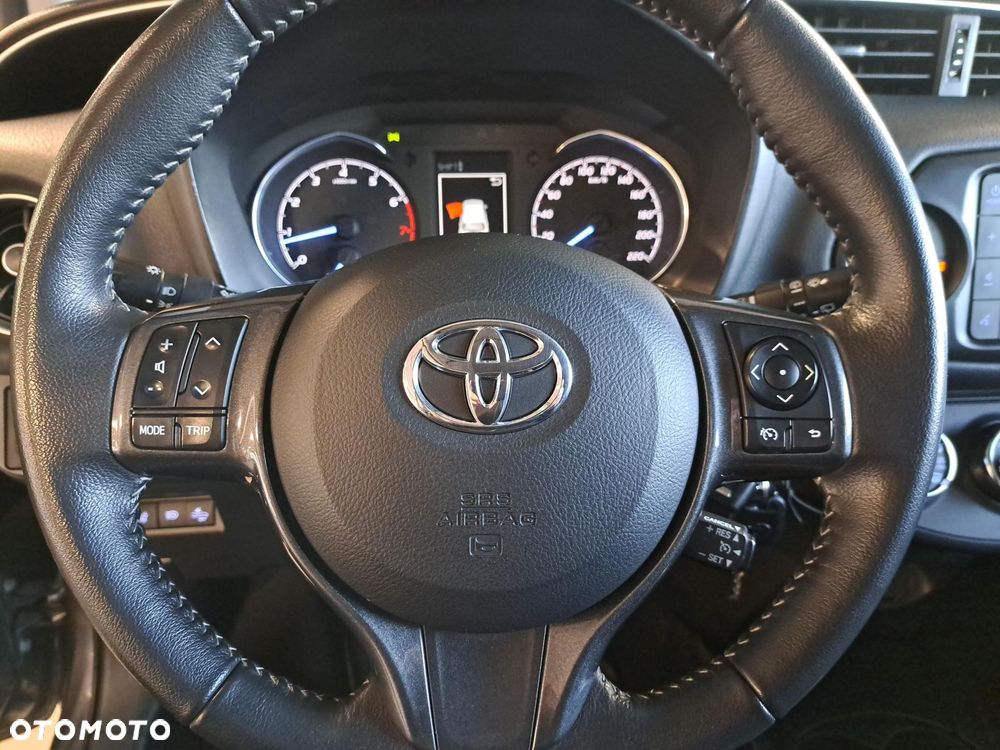 Toyota Yaris - 17
