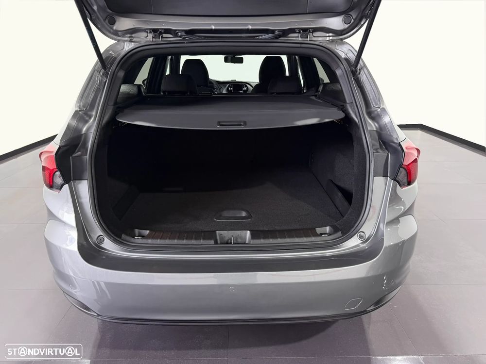 Fiat Tipo Station Wagon 1.3 M-Jet Lounge - 44