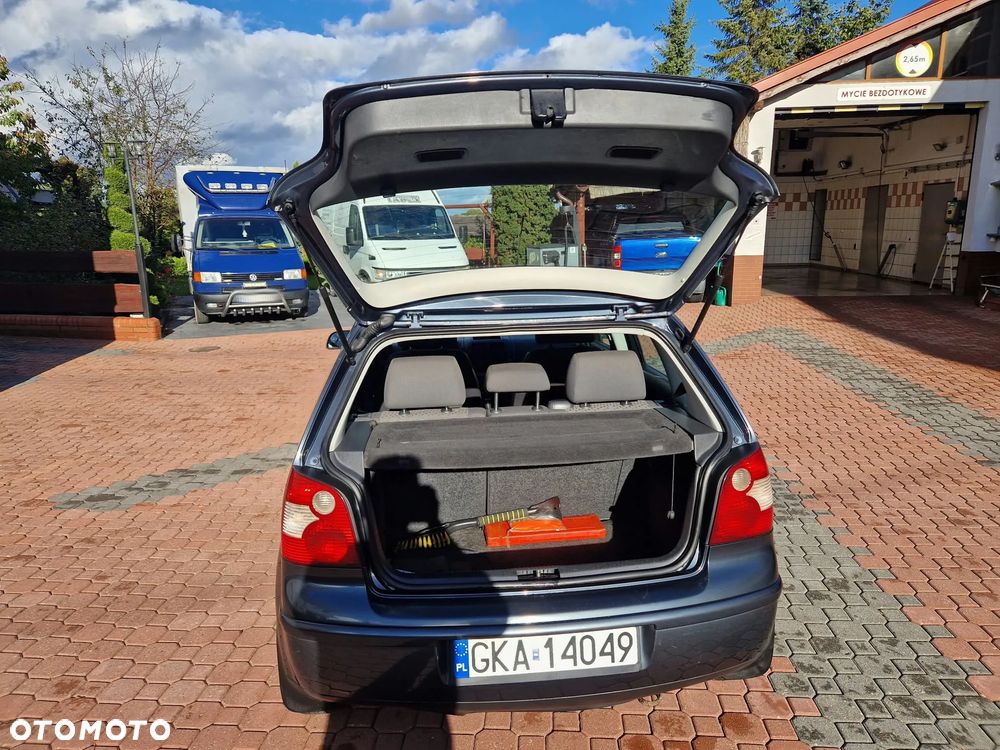 Volkswagen Polo - 11