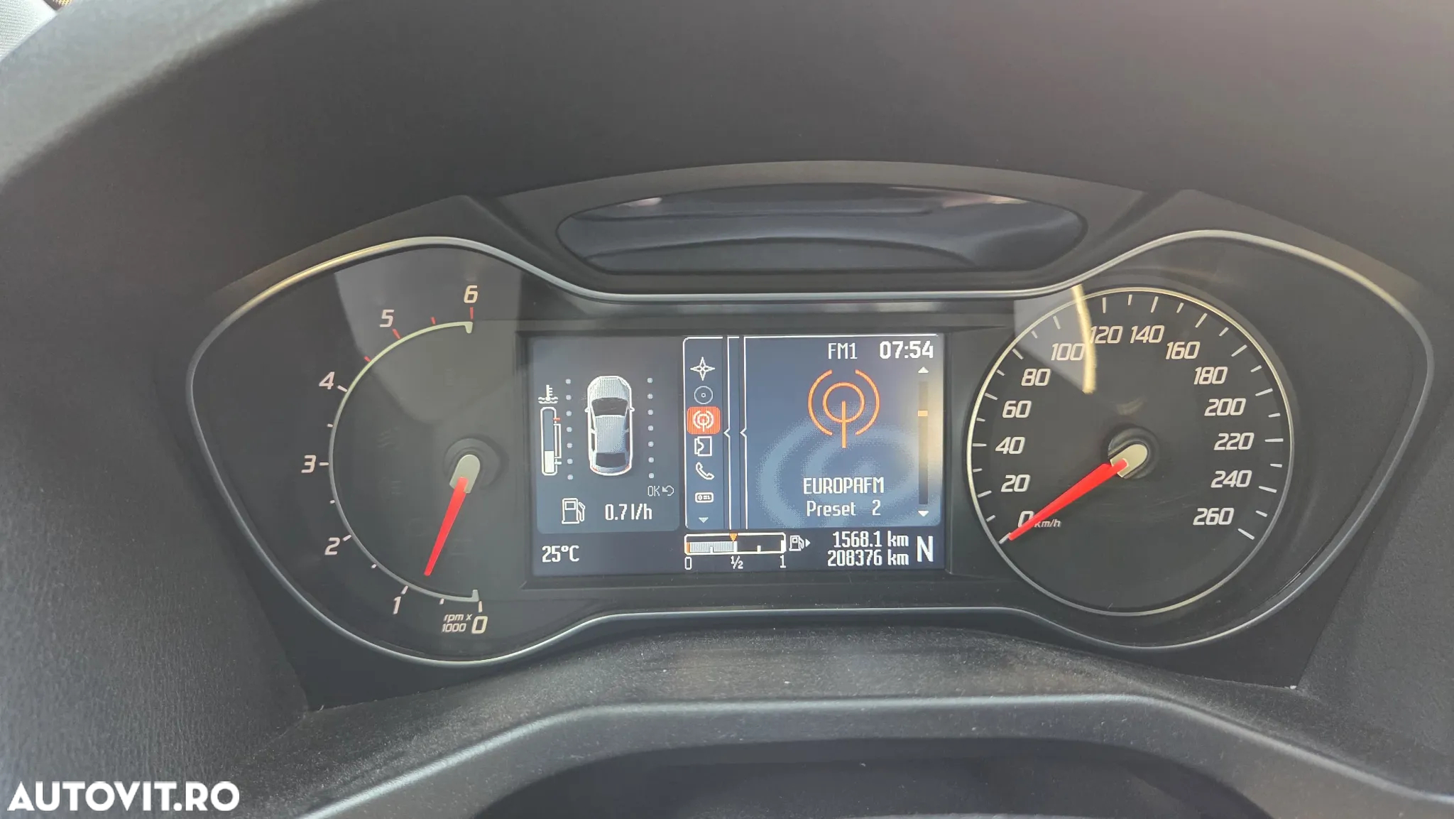Ford Mondeo 2.0 TDCi Powershift Business Class - 20