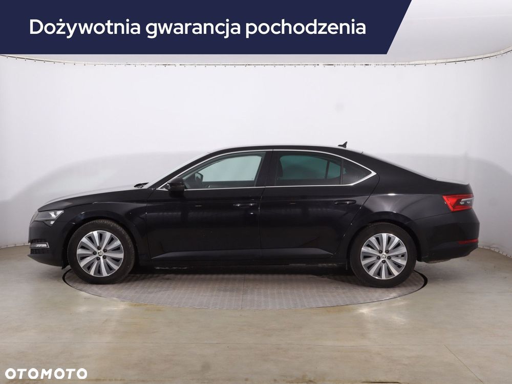Skoda Superb 2023 photo 3