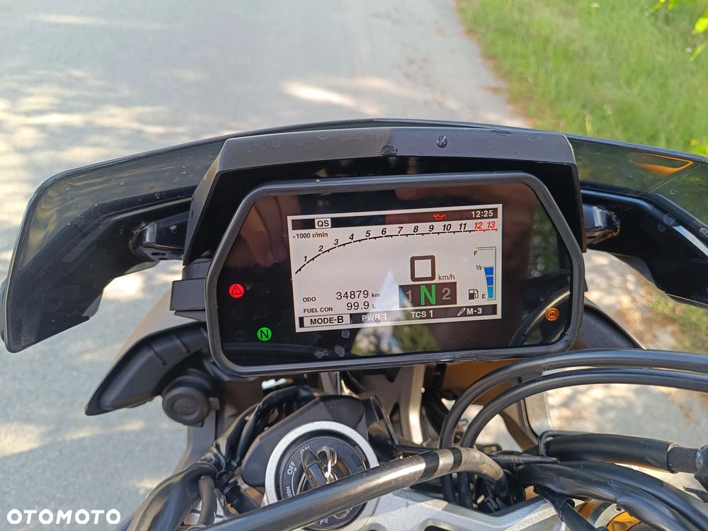 Yamaha MT - 18