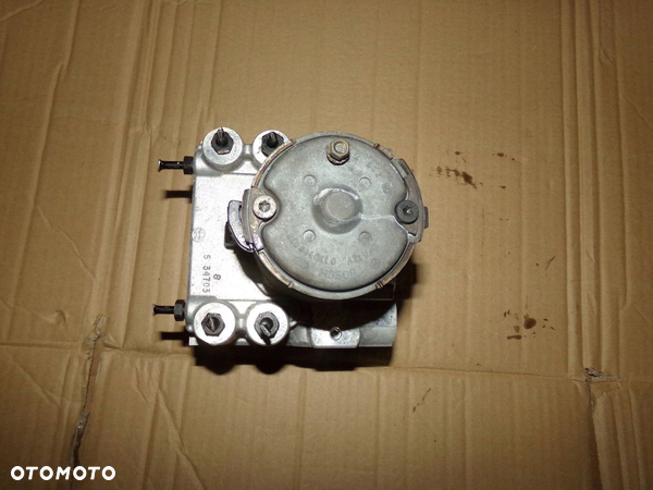 POMPA ABS 8D0614111 AUDI A4 B5 A6
