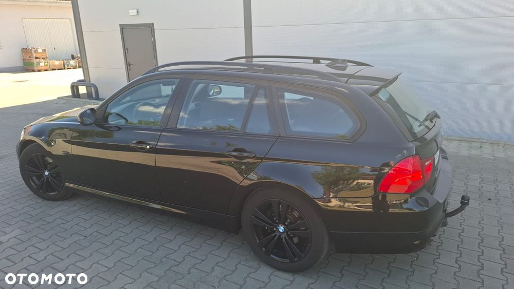 BMW Seria 3 318d - 9
